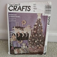 McCalls Crafts 5013 Victorian Christmas Pattern Stockings Ornaments Vintage 1990
