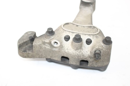 01 Harley FLHTCUI FLHT Electra Glide Rear Brake Caliper - Picture 5 of 5