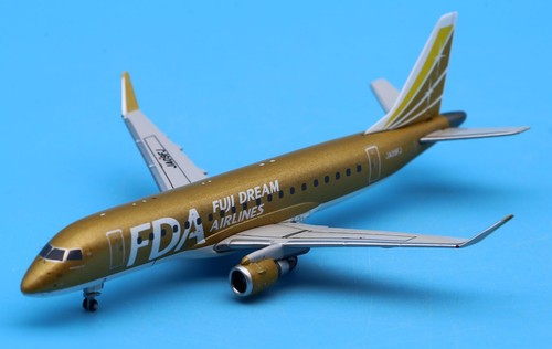 JC Wings 1:400 Fuji Dream Airlines Embraer ERJ-175 Diecast Aircraft Model JA09FJ - 第 7/13 張圖片
