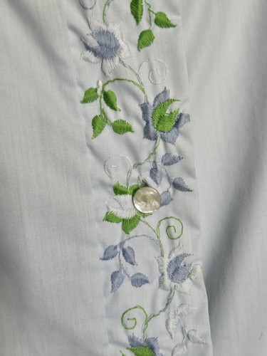 VTG Lisanne Distinctive Loungewear Lt. Blue Embroidered Nightgown House Dress L - Picture 5 of 17