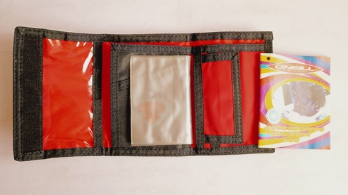 O`NEILL VINTAGE SURF BABES POCKET WALLET TRIFOLD 1996 - Imagen 5 de 16