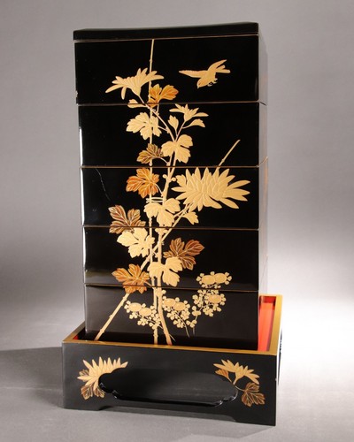 Vintage Japanese Lacquer 5 Tiered Lunch boxes Ceremonial Bento Golden Flowers - Picture 5 of 24
