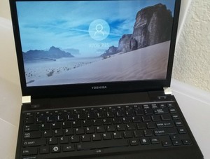 Toshiba-Portege-R705-P35-13-3-034-Intel-Core-i3-370M-4-GB-RAM-320-GB-HDD-Windows-10