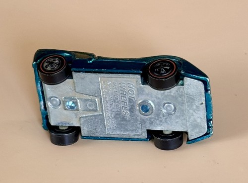 McLaren M6A GC Aqua Black Interior Redline HotWheels Cars - Picture 8 of 8