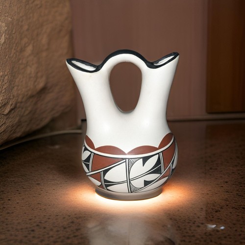Vaso matrimoniale doppio Pueblo fatto a mano firmato "Margaret" 7,75" vintage Isleta - Foto 2 di 7