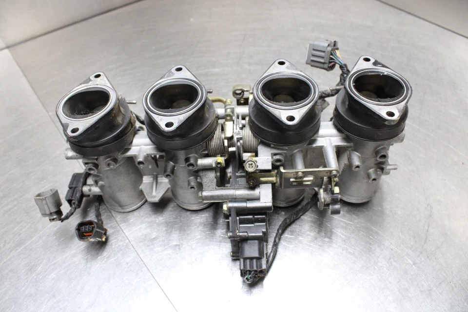 03-06 Kawasaki Z1000 Carb Carburetors Throttle Bodies Foto 2 de 4