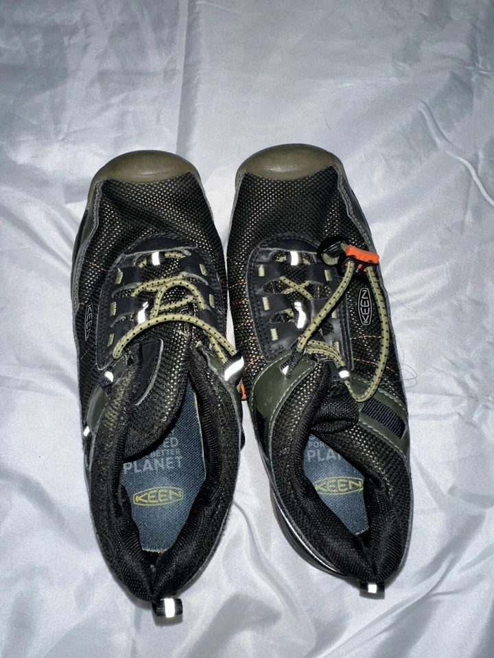 Zapatos de senderismo impermeables Keen para niños talla 3 de EE. UU. Foto 2 de 4