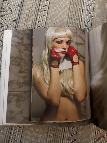 9783832790813 Rare Guido Argentini: Private Rooms - Picture 3 of 3