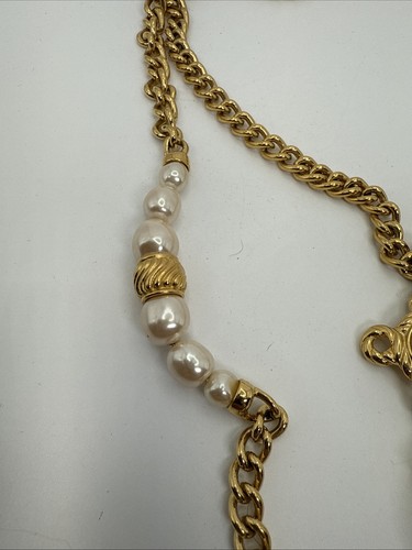 Givenchy gold tone faux pearl pendant necklace 21” Double Strand Teardrop Chunky - Picture 11 of 13