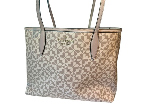 Bolso de Mano Kate Spade New York Hollie Spade Clover Geo Grande - Imagen 2 de 18