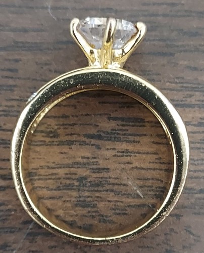Goldtone Large Gem Stone Ring Size 9 - Picture 9 of 19
