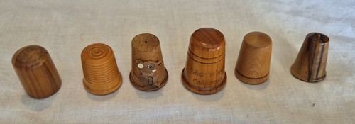 Holz Fingerhut Konvolut 6 Stück.