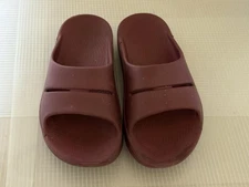 OOFOS Women’s Sport Recovery Slides Mauve Size 7