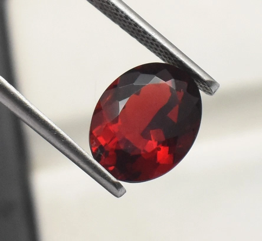 Dark Red Garnet Oval Cut 8X6 MM 9X7 MM 10X8 MM 11X9 MM 12X10 MM Loose Gemstone - Image 3 of 4