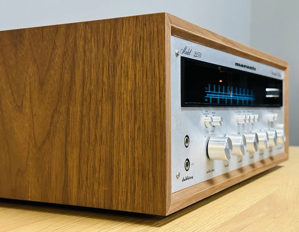 Gabinete de madera Wc-22 para receptor estéreo Marantz 2230 Foto 2 de 4