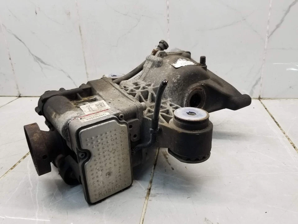 SAAB 9-3 2011 AWD portador trasero (sin deslizamiento limitado) 12823676aa #10956 Foto 3 de 4