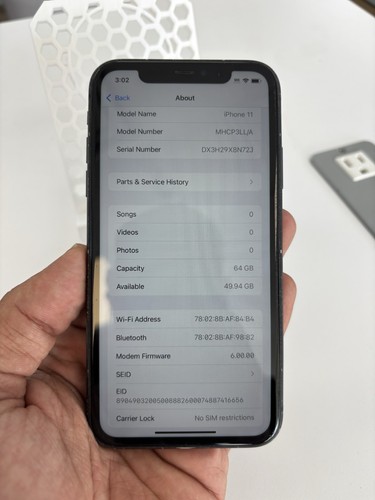 iphone 11 unlocked 64gb Used With Free Screen Protector - 第 3/6 張圖片