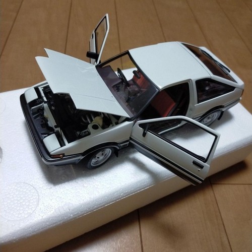 AUTOart Toyota Sprinter Trueno 1/18 Scale Diecast Model Car Vintage - Picture 10 of 14