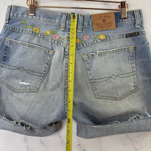 Vintage Lucky brand Denim Shorts sz 28 The Cut Off Floral Embroidery Daisy Dukes - Picture 15 of 20