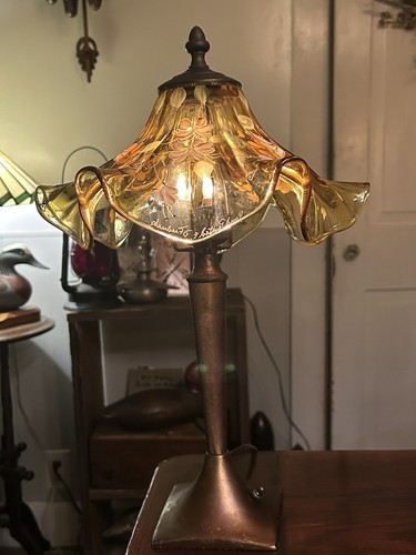 Fenton , Celebrating 100 Years , "Price Drop "17 1/2" Amber Student Lamp Beautif - Picture 6 of 13