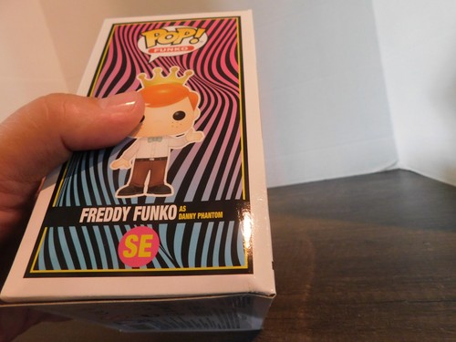 Funko Pop! Vinyl: Freddy Funko - Freddy Funko As Danny Phantom - Picture 3 of 8