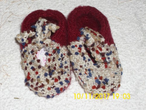 Hausschuhe Baby Strickfilz Handarbeit Gr.16/17 Rot/Bunt - Bild 2 von 5