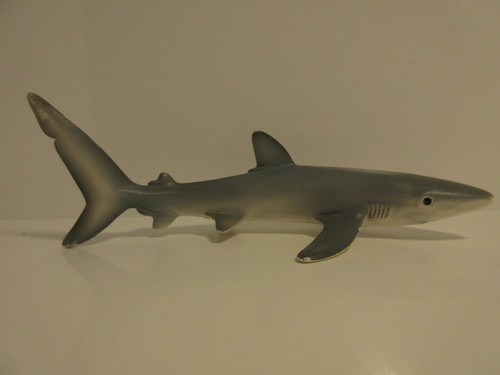 16096 Schleich Shark: Blue Shark ref:1D2358 - Picture 1 of 7