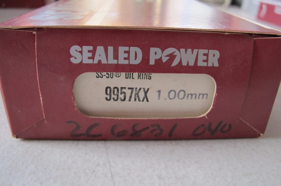 Juego de anillos de pistón eléctrico sellados para camioneta Nissan Datsun 521 1,6 L (9957KX 1,00 mm) Foto 4 de 4