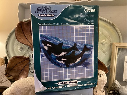 J&P Coats Latch Hook Rug Kit Orcas 17x34" Half Moon Bath Mat Whales Beach Sealed - Picture 2 of 8