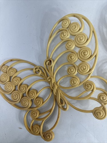Burwood Company Products 2 Plastic Butterflies 12 1/2" Off White Vintage #1629 - Picture 3 of 19