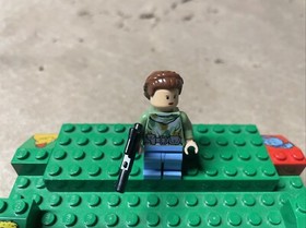 LEGO Star Wars Minifigure Princess Leia Endor Battle Outfit sw0235 From 8038