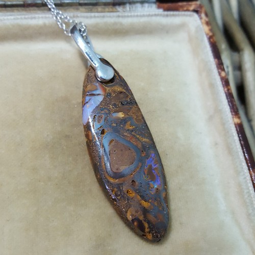 925 Sterling Silver Necklace, Australian Boulder Opal Pendant, 18" Chain - Picture 8 of 11