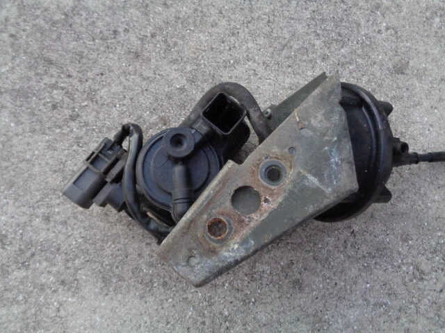 Nissan 300ZX 1990 actuador regulador de velocidad control de crucero no turbo con cable OEM Foto 4 de 4