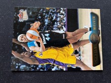 2002 Fleer Ultra Basketball Card # 32 Chasity Melvin - Cleveland Rockers (NM)