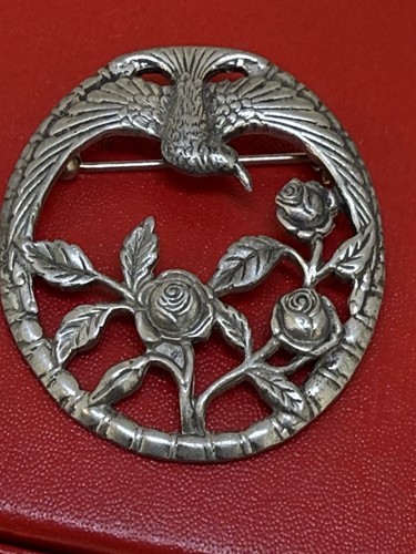 Vintage Sterling Silver Hummingbird On Open Roses Flower Branch Brooch Pin - Picture 7 of 8