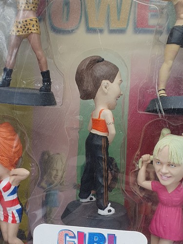 VINTAGE GIRL POWER TOYS FIGURES SET *damaged box - Picture 4 of 8