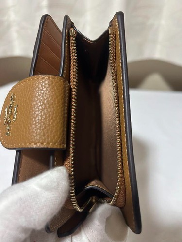 COACH Bifold Wallet PEANUTS Snoopy Zip Leather New collaboration Japan Limited - Picture 2 of 16