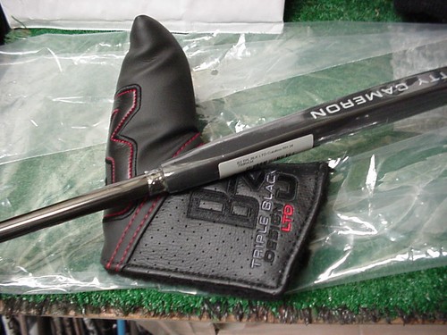 Brand New 2024 Titleist Scotty Cameron Triple Black Ltd B3 Catalina Putter 34' - Picture 2 of 4