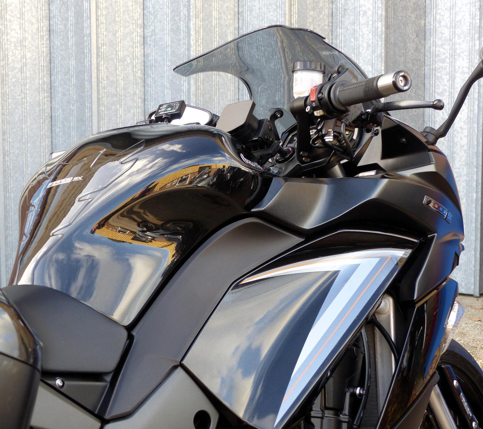 2020 KAWASAKI Z1000SX, SUPERB FULLY LOADED FSH EXAMPLE, UK DELIVERY AVAILABLE, - Picture 5 of 20