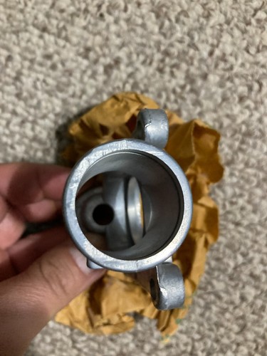 Ford Dazz-7c063-A Transmission governor body 1974-1976 - Picture 6 of 8