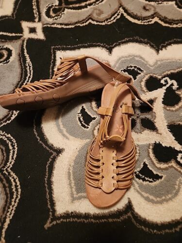 baretraps sandals Womens Size 9 - image 1