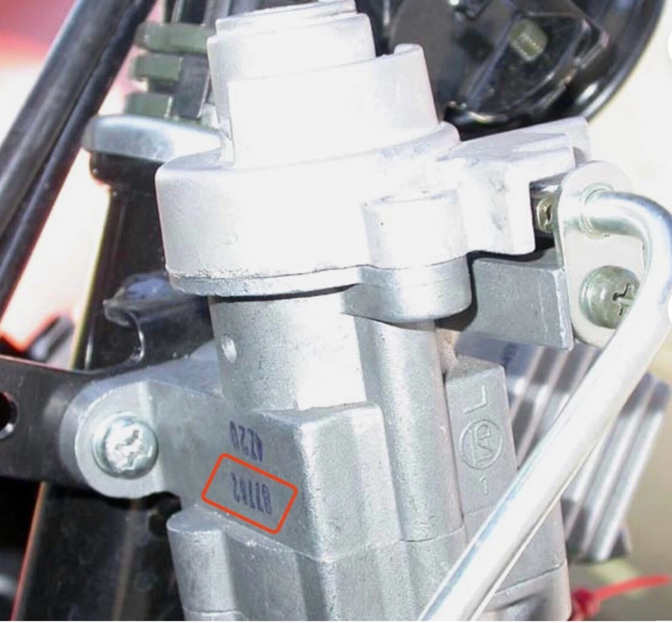 Yamaha Zuma 50 llaves de scooter 2001+ llave de repuesto cortada a su código C7251-C7500 Foto 2 de 3