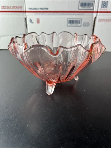 Vintage Duncan Miller Pink Depression Glass 3 Footed Ruffled Bouquet Bowl