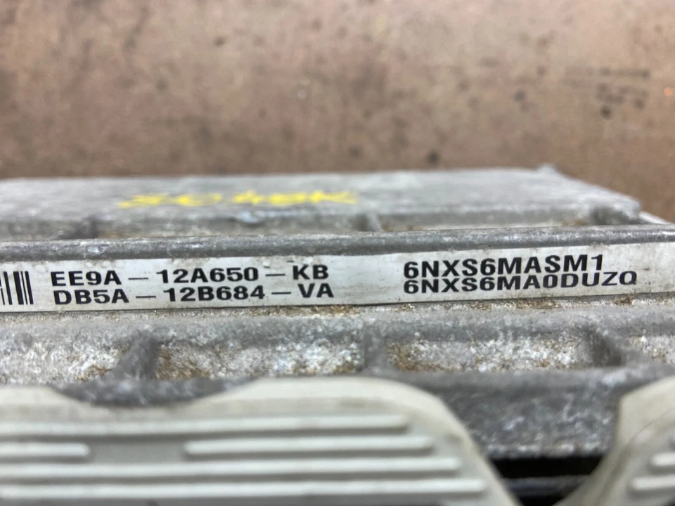Lincoln MKT 2013-2014 3,7 L control informático del motor ECM ee9a-12a650-kb L0883 DG Foto 3 de 4