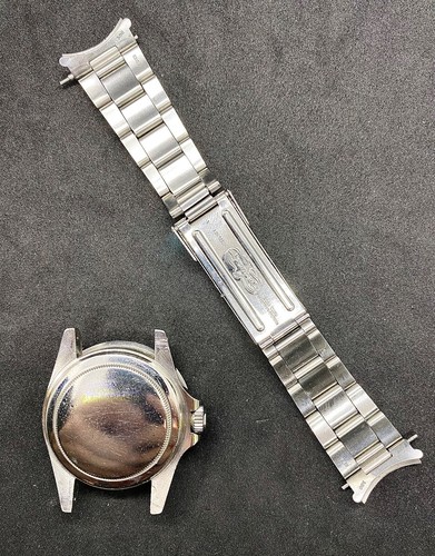 very rare Rolex Submariner Date 1680 from 1977 (sold by Tiffany Botique ) - Picture 10 of 10