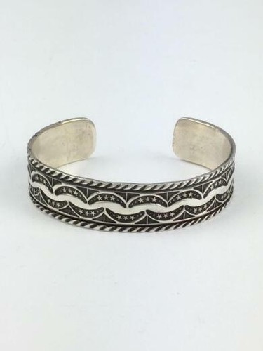 NAVAJO Gary Reeves Gary Reeves Silver Bracelet Si