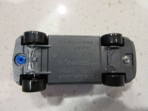 2023 Matchbox 2022 Opel Mokka Blue Moving Parts Toy SUV Car - Picture 5 of 7