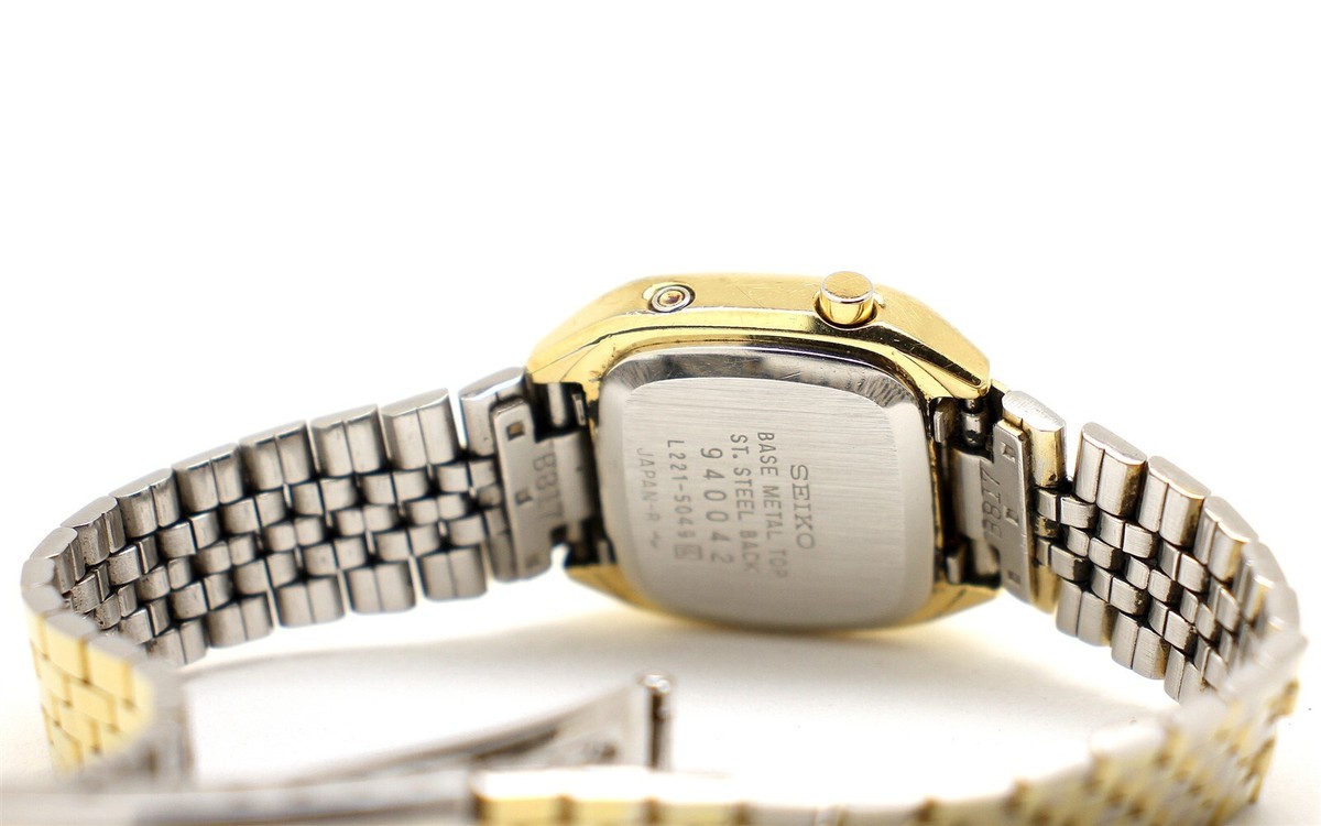 SEIKO L221-5049 Gold Tone Digital Women's Watch NEEDS