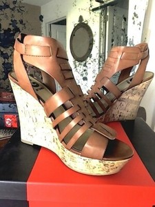 guess wedge heels