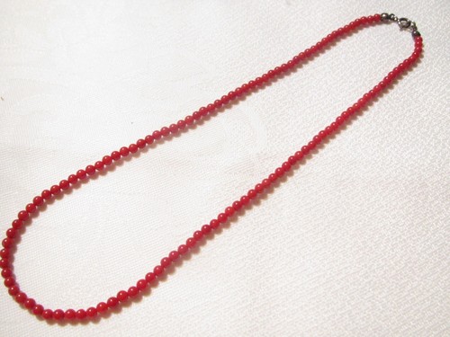 VINTAGE 16" STERLING SILVER GENUINE RED CORAL 3MM BEAD NECKLACE - Picture 11 of 18
